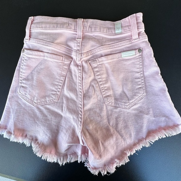 7 For All Mankind Women's Light Pink Mid Rise Distressed Jean Shorts Size 23 - Picture 4 of 12